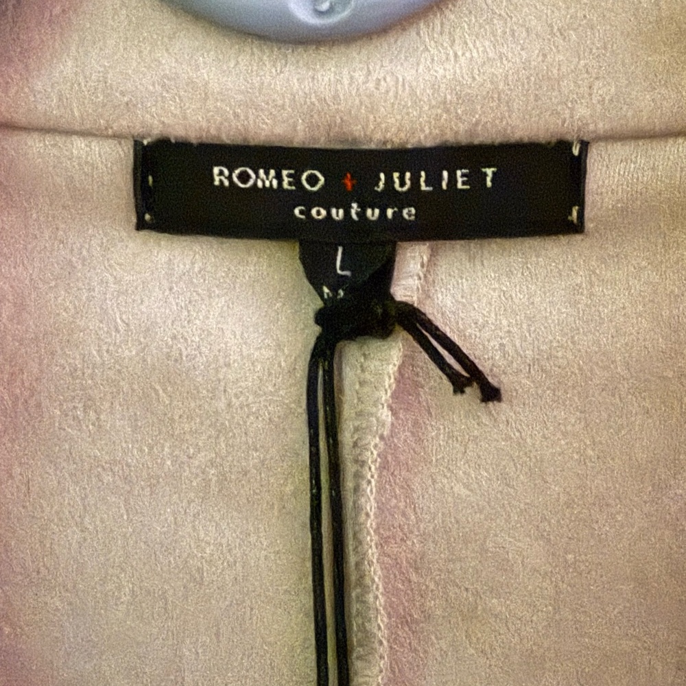 NWT!{Romeo + Juliet Couture}-Size: L-Faux Suede Waterfall Jacket in Stone - Picture 3 of 6